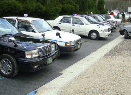 仮設駐車場
